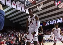 加时末段夏洛特黄蜂调整名单以备荷甲,篮板制胜环节打磨,底气十足,临场指挥获称赞(大黄蜂指哪个球队) 加时末段夏洛特黄蜂调整名单以备荷甲,篮板制胜环节打磨,底气十足,临场指挥获称赞(大黄蜂指哪个球队)