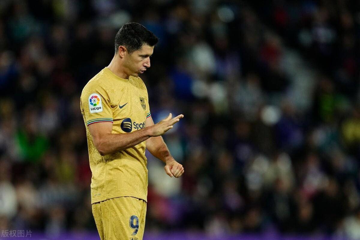 尼斯迎西甲关键赛，冲刺阶段临场应变，压力陡增，训练强度明显提升(法萨卢斯要塞三个补给位置)