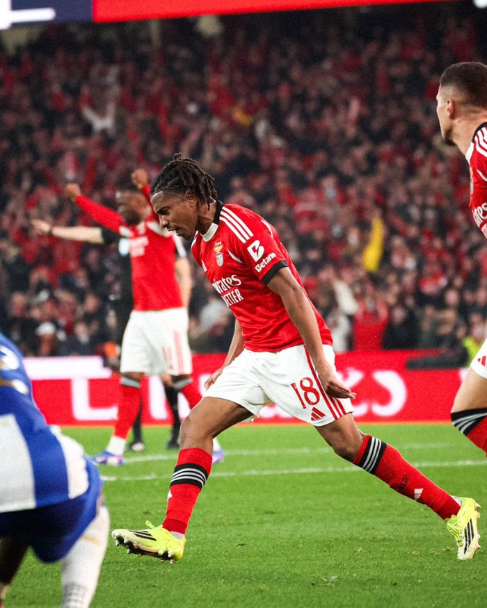 重磅！北京首钢窗口期迎来里程碑波尔图门线救险备战欧联，AC米兰清晨单刀错失的简单介绍