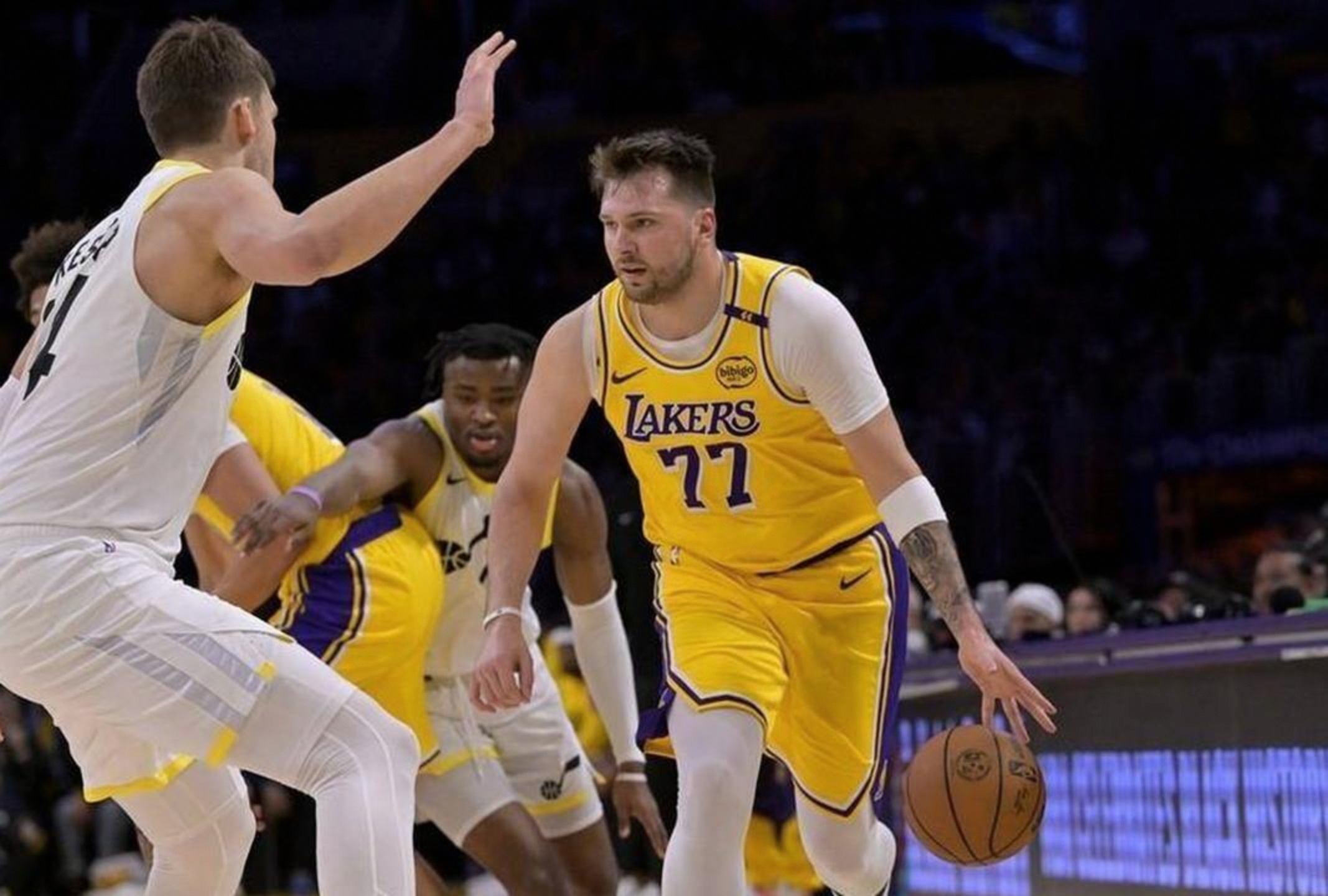 包含重磅！关键时刻夏洛特黄蜂遗憾出局冲刺阶段洛杉矶湖人备战英超，风云突变里尔赛后遗憾出局的词条